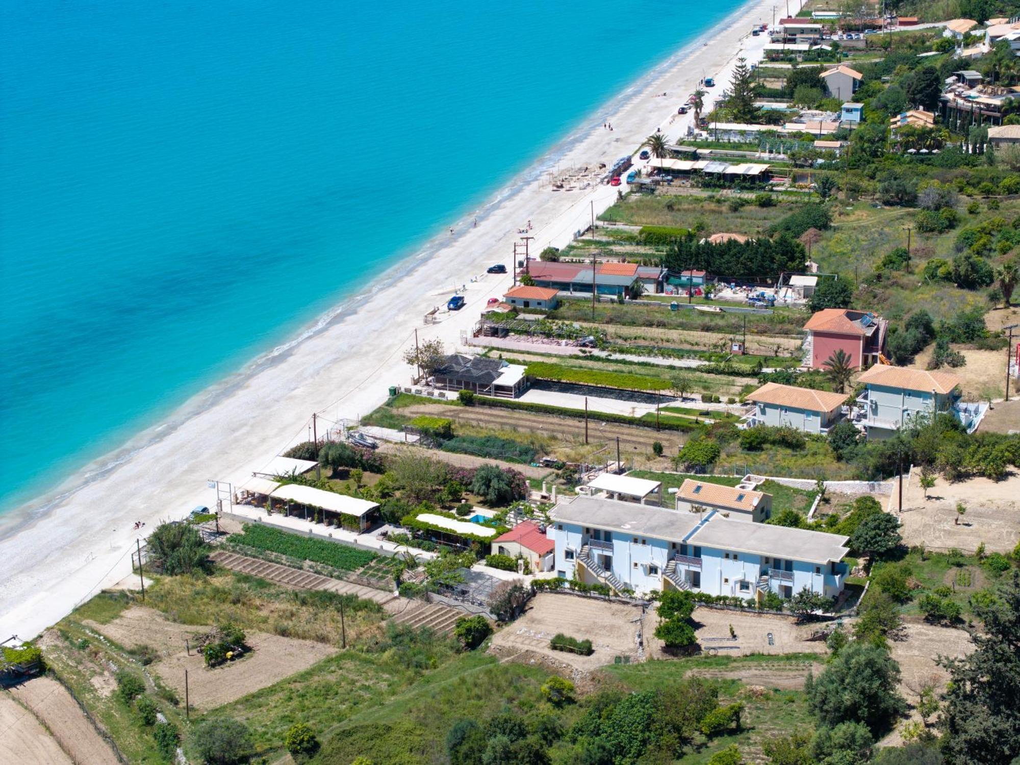 Aridas At The Beach Лурдата Екстер'єр фото